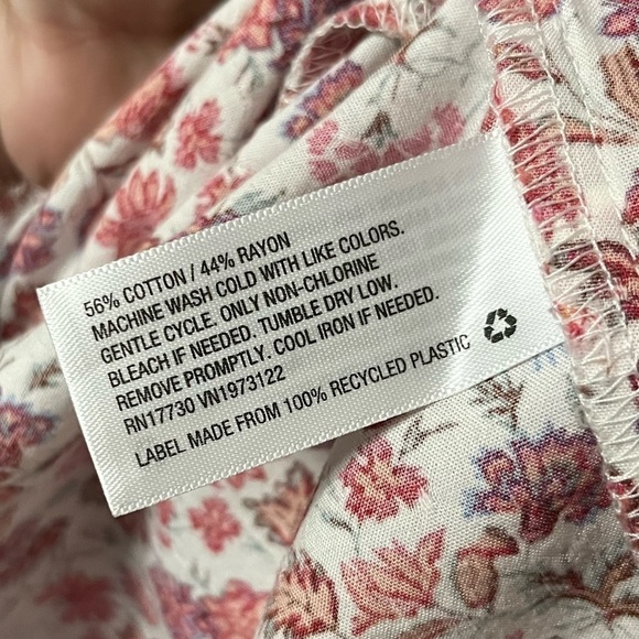 NWOT Universal Thread Balloon Long Sleeve Poet Blouse 29” P2P - Picture 8 of 10